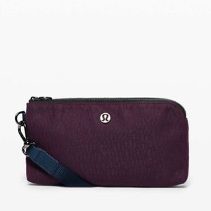 Lululemon Now and Always Pouch